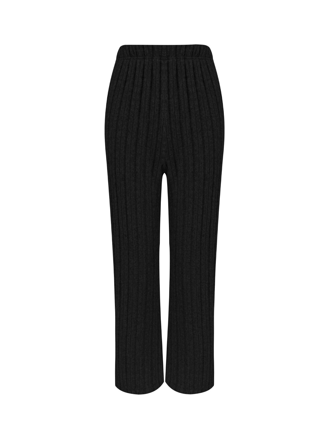 Stylish and casual button set